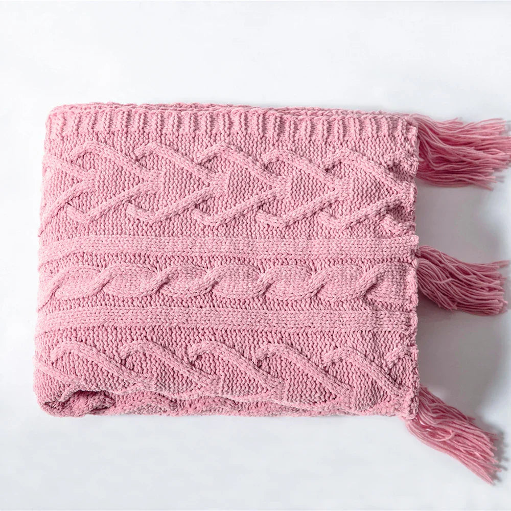 HeartCozy Blanket – Luxe Chenille Blanket with Heart Fringes Bowlift