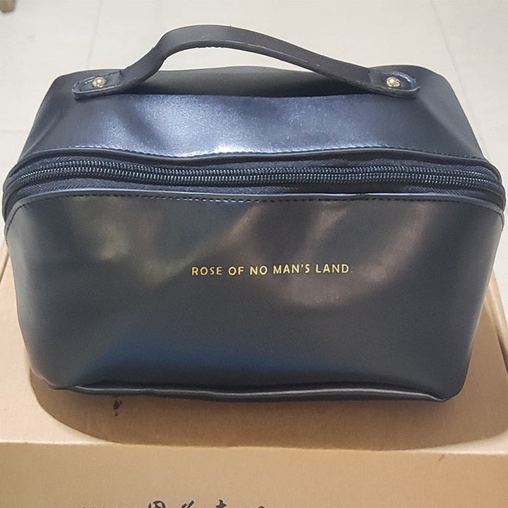 BowLift | Elegant Large Capacity Travel Cosmetic Bag