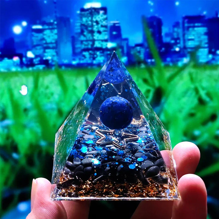 BowLift | Orgonite Pyramid with Amethyst Pendulum – Energy, Protection and Decoration