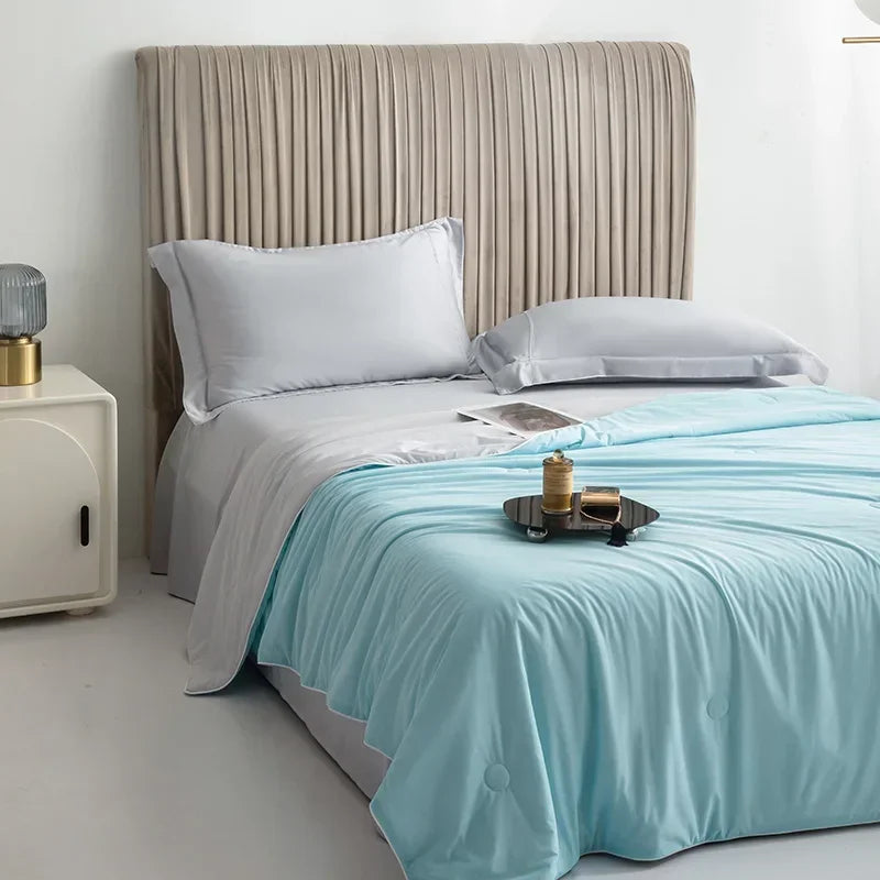 High-Quality Cooling Blanket – Smooth Air-Conditioning Comforter, Lightweight Summer Quilt with Double-Sided Cooling Fabric | Bowlift