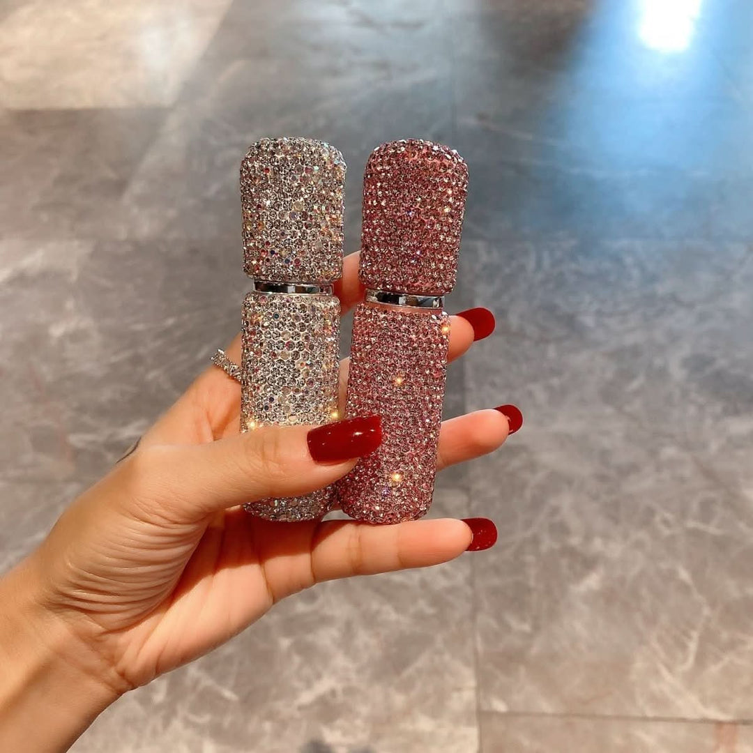 BowLift | Refillable perfume bottle in a luxurious diamond design | 10 ml travel size for on the go