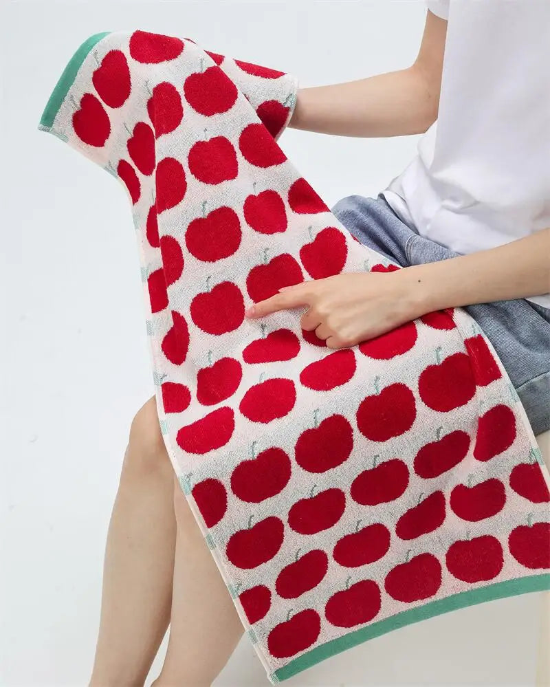 Apples Pattern Cotton Towel | Bowlift