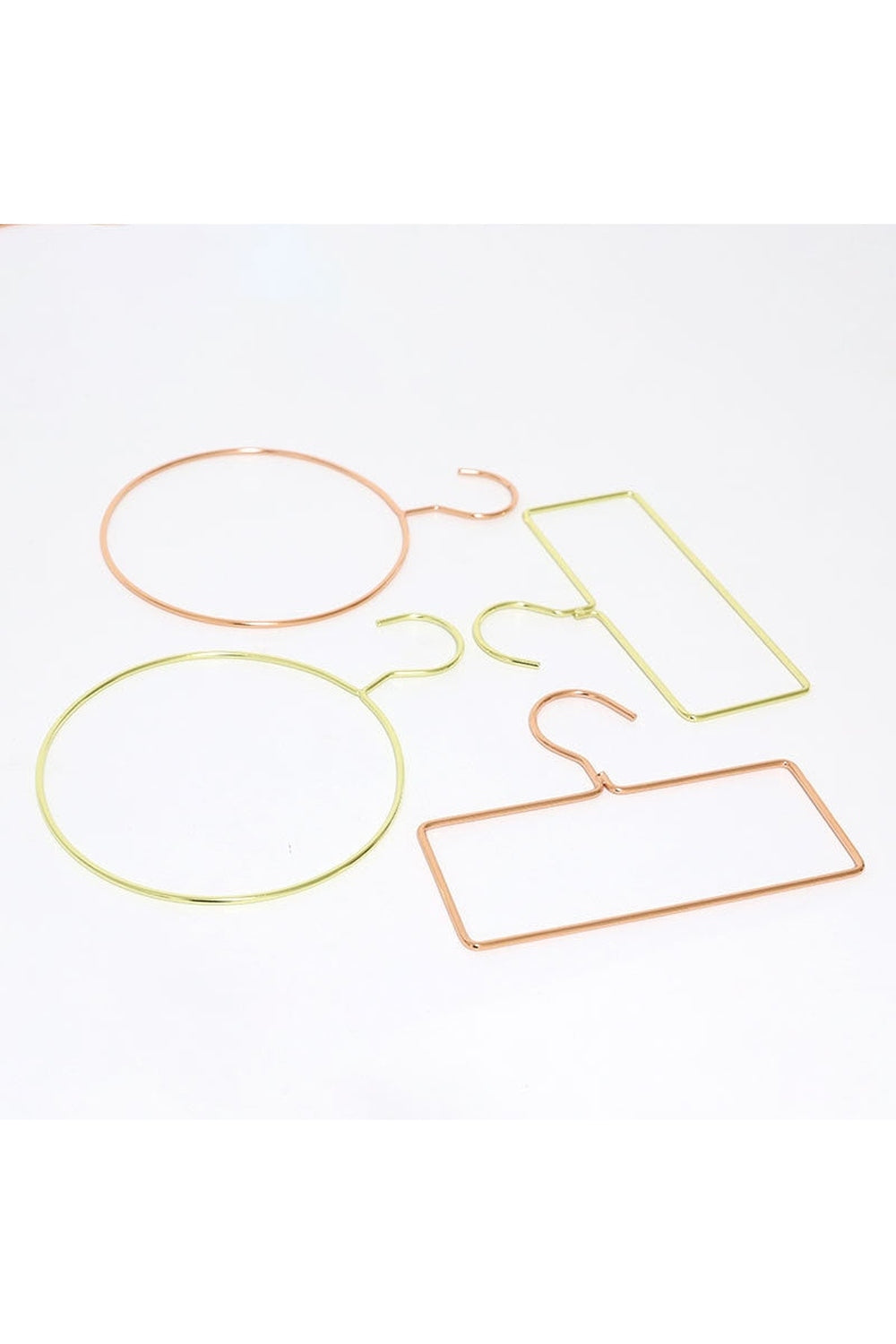 Metal Square Hanger | Bowlift