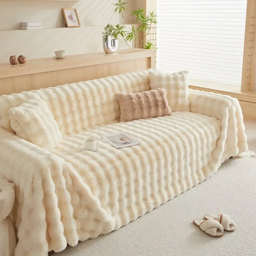 BowLift | Plush Throw for a Cozy Interior