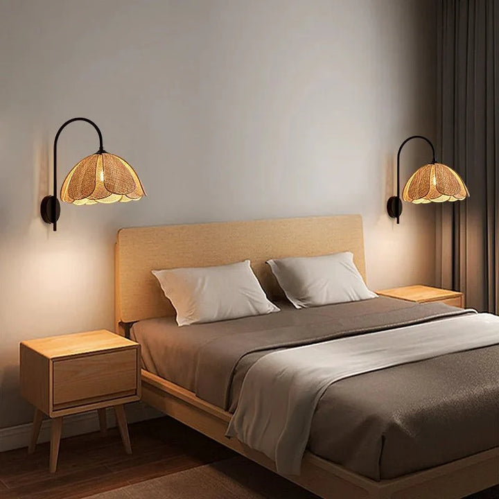 BowLift | LumaFlora - Elegant rattan wall lamp - Warm floral ambiance