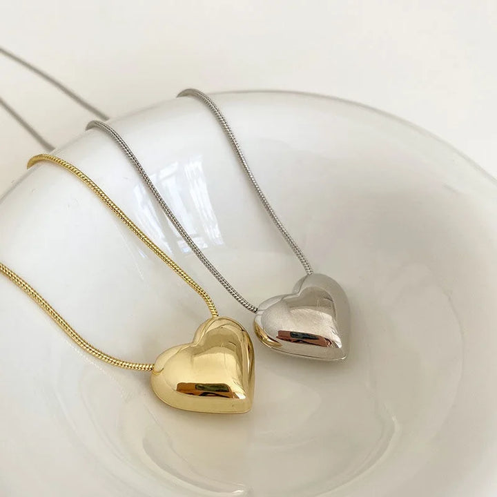 BowLift | Love Heart Chain Necklace