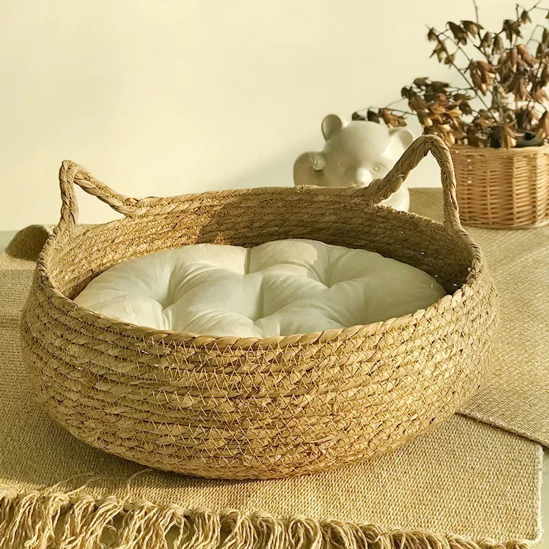 Rattan cat bed handwoven & washable Bowlift