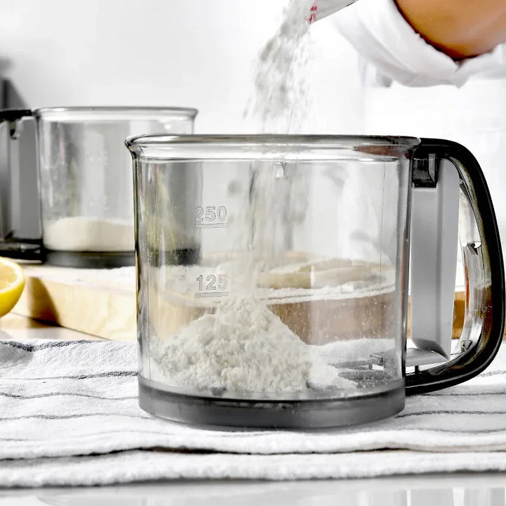 BowLift | Floura Flour Sifter | One-Hand Operation & Fine Mesh | BPA-Free | 250ml for Flour & Confectioner's Sugar