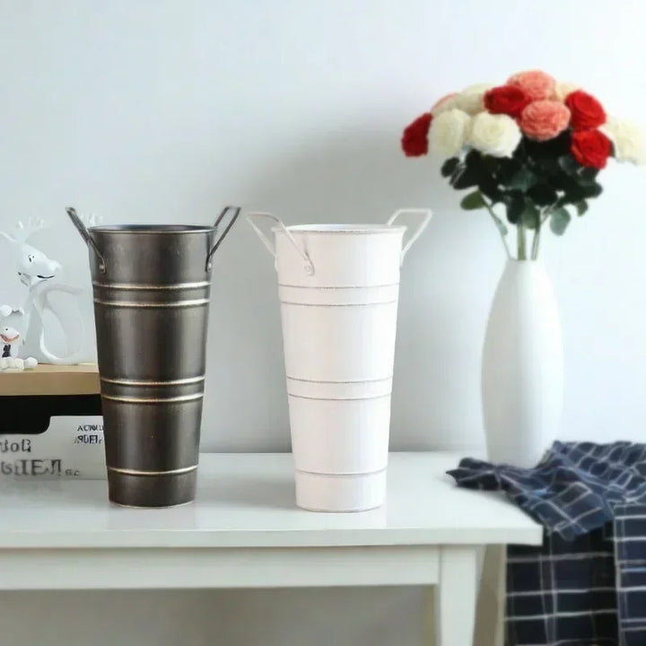 BowLift | Retro Iron Flower Bucket with Handles – Decorative Metal Flower Pot for Home