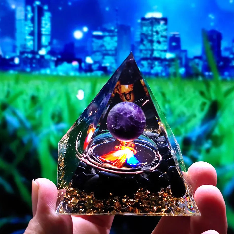 BowLift | Orgonite Pyramid with Amethyst Pendulum – Energy, Protection and Decoration