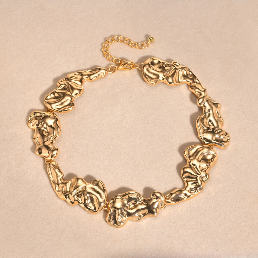 BowLift | Melted Lava Choker Necklace
