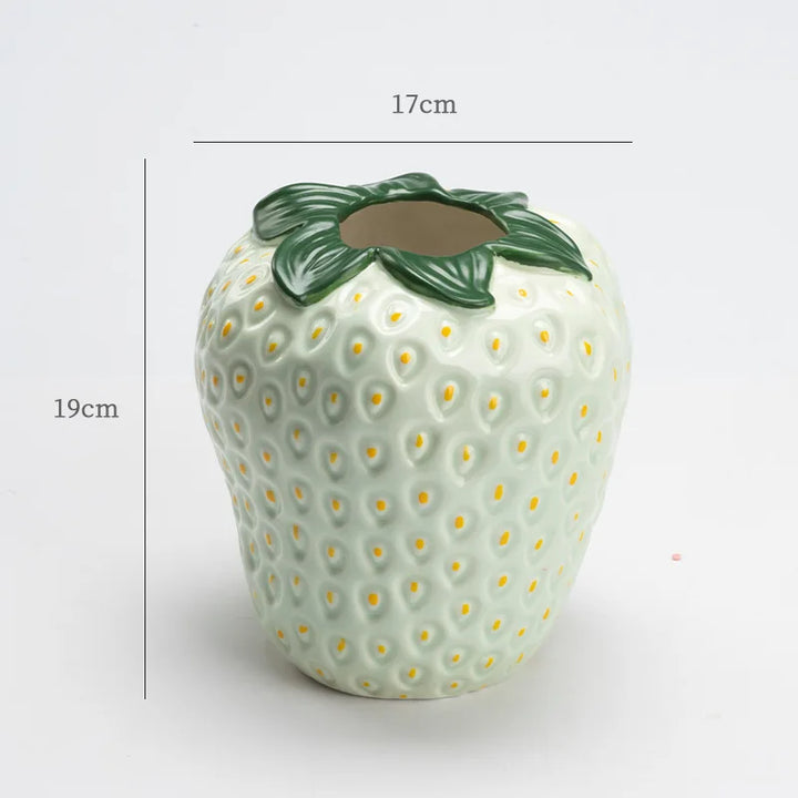 Ugly Strawberry Vase | Bowlift