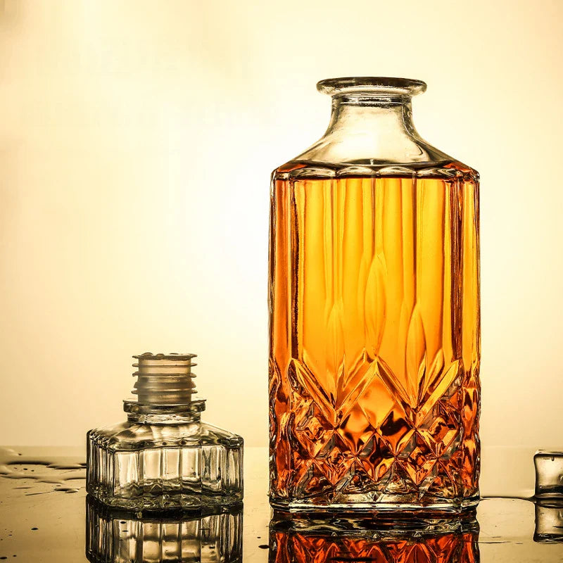 Spirit Glass Decanters Bowlift