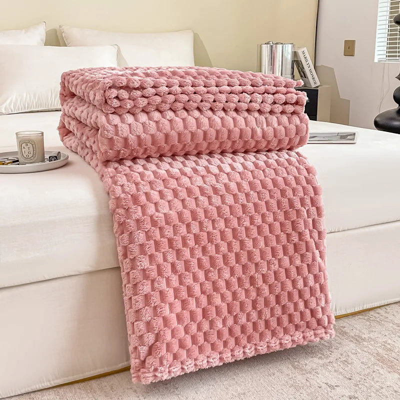 BowLift | Checked Soft Velvet Blanket Warm Cozy Throw for Couch and Bed