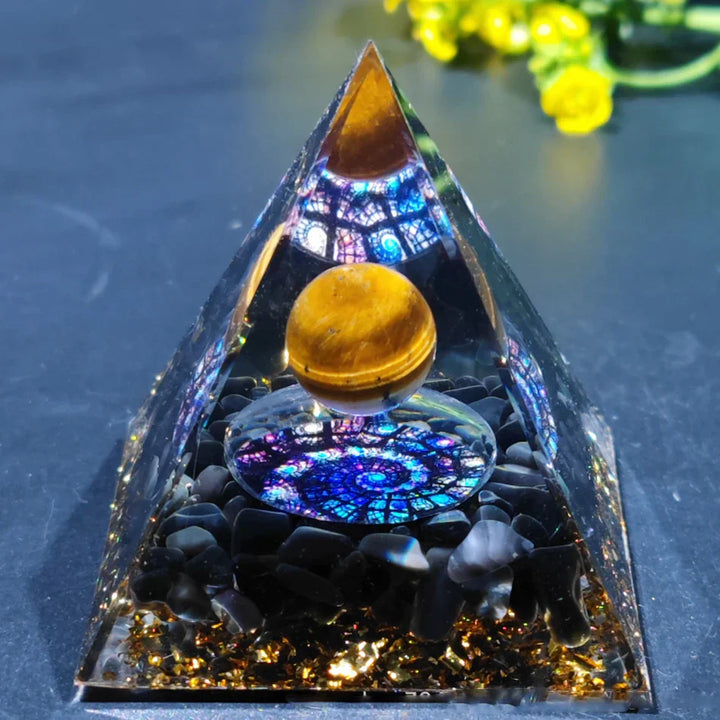 BowLift | Orgonite Pyramid with Amethyst Pendulum – Energy, Protection and Decoration