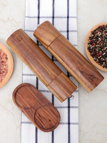 BowLift | Luxurious Wooden Salt and Pepper Mill Set with Tray – WoodSpice