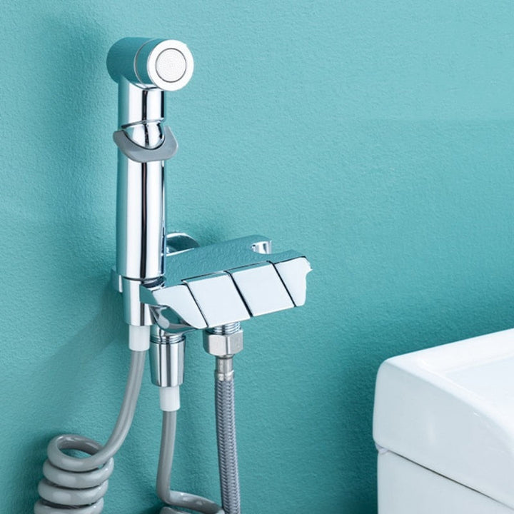 BowLift | Hygiene Helper Bathroom Cleaner Faucet Bidet