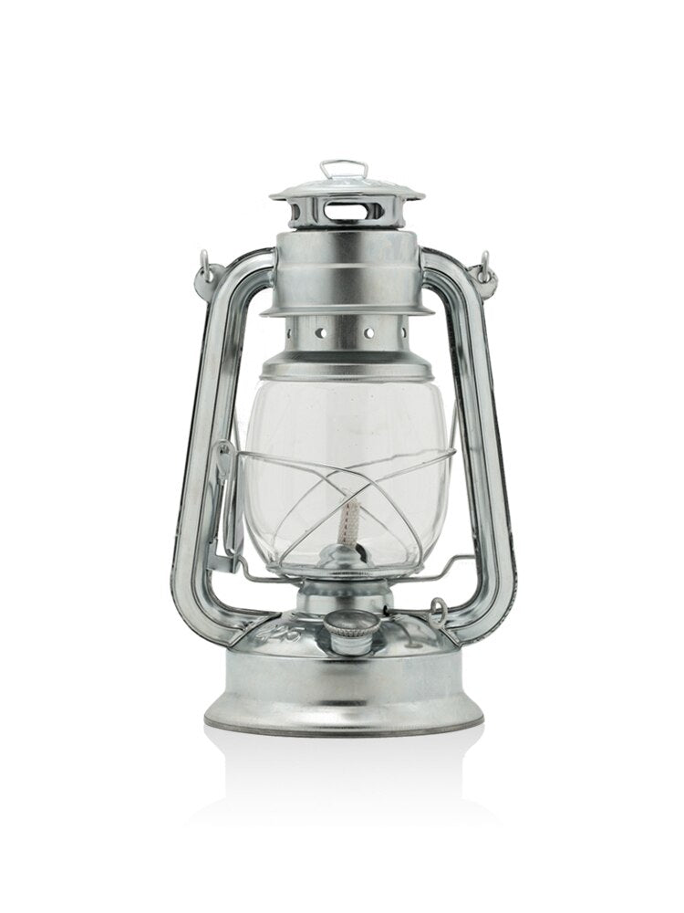 BowLift | Nostalgic Camping Side Outdoor Kerosene Lantern Lamp