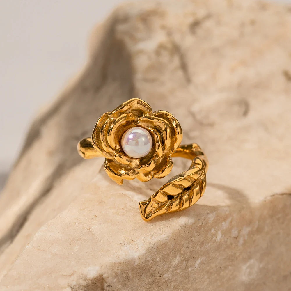 BowLift | Adjustable Pearl Camellia Flower Ring