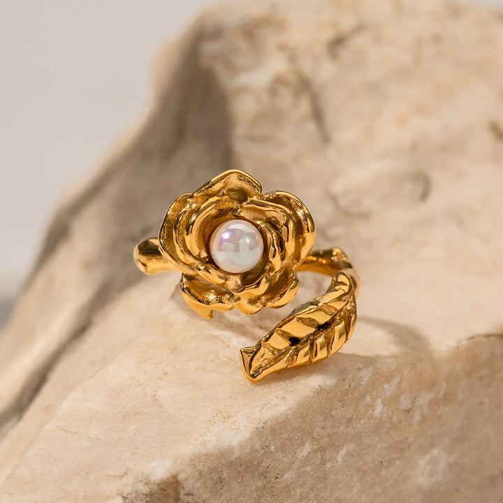 BowLift | Adjustable Pearl Camellia Flower Ring