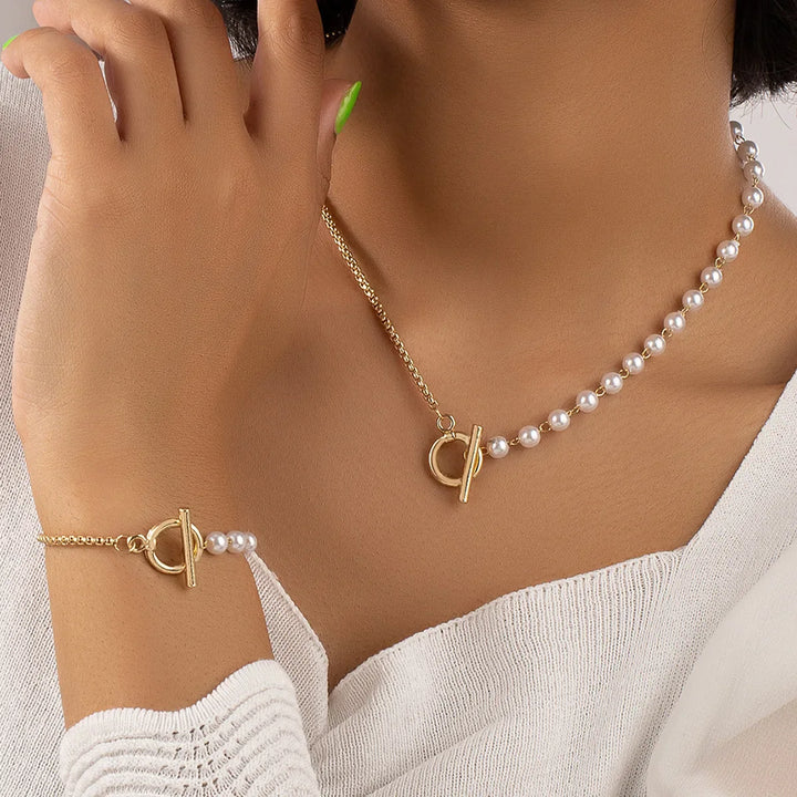 BowLift | Chain & Pearl Circle Clasp Bracelet and Necklace Set