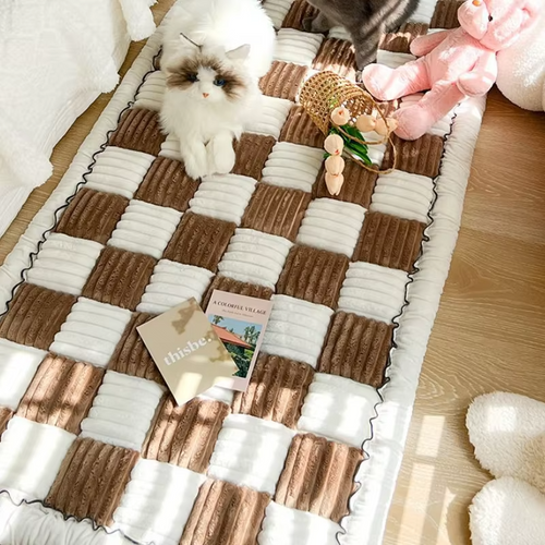 BowLift | Warm Anti-Slip Washable Dog Bed Mat & Sofa Protector