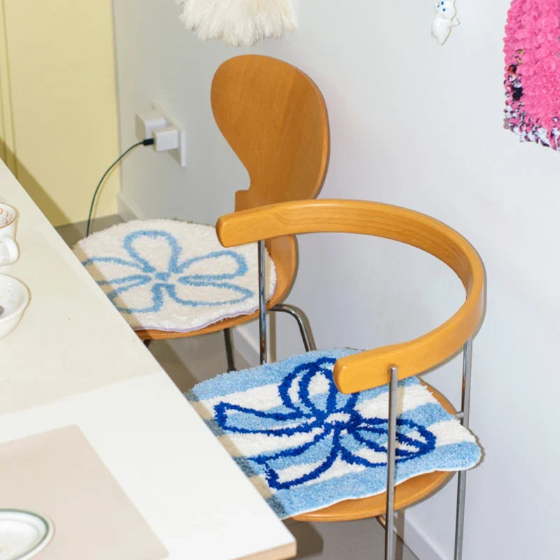 Ribbon Seat Cushion | Bowlift