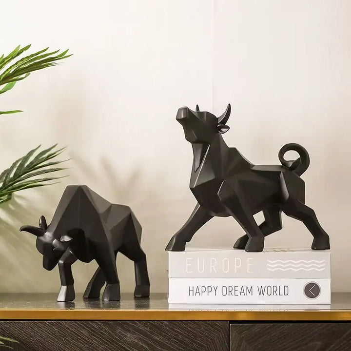 BowLift | ToroArte Bull Sculpture | Nordic Design | Resin Figure Modern | 35 cm / 26 cm