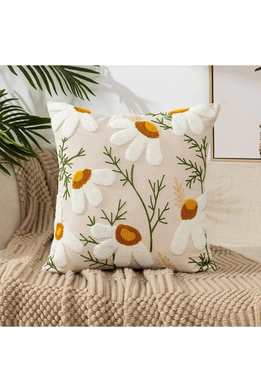 embroidered cushion cover | Bowlift