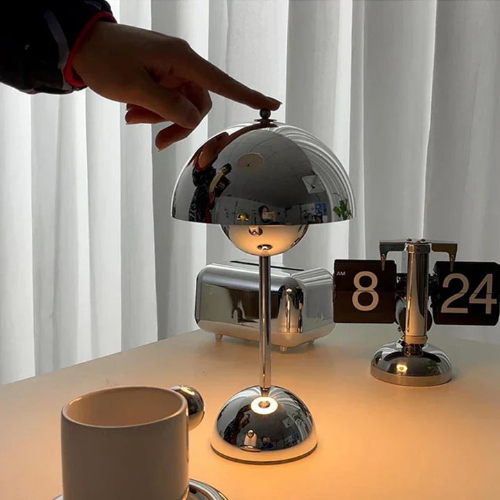 BowLift | Adjustable LED Lamp with Gentle Glow