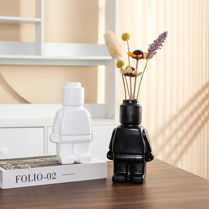 BowLift | Innovative Robot Vase - Unique Eye-Catcher for Home Decoration
