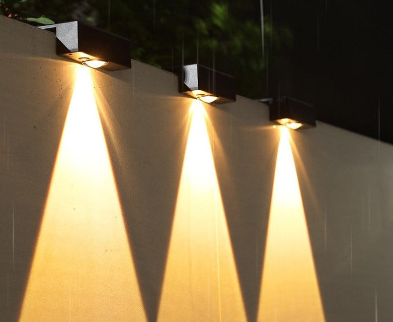 BowLift | Solar Garden Lighting with Rain and Wind Protection