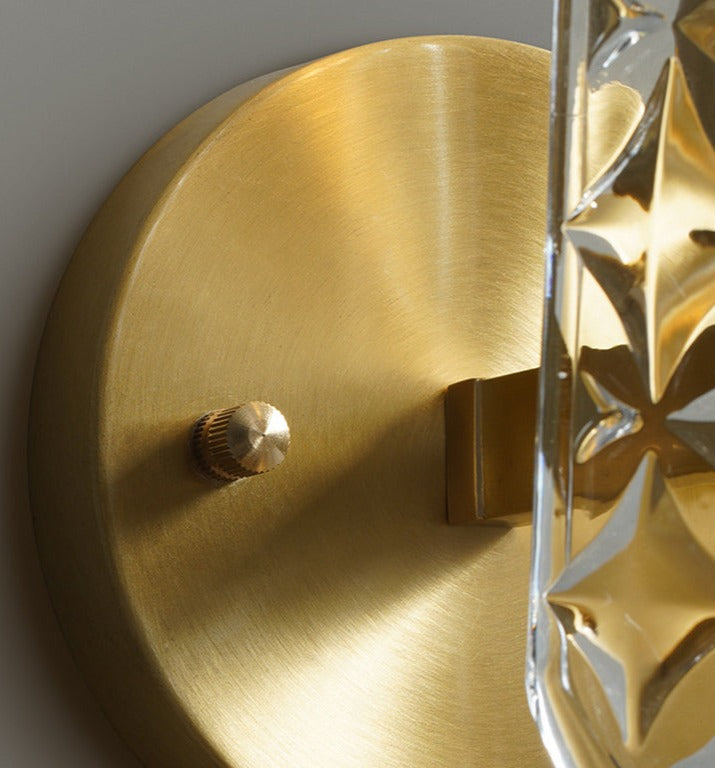 BowLift | Retro Wall Lamp with Warm Light and Classic Charm