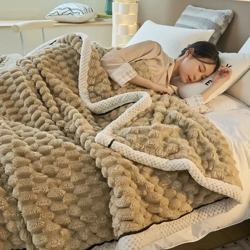 BowLift | Velutura Plush Blanket made of Turtle Velour | Fluffy & Warm | For Bed, Sofa & Travel | Anti-Pilling | Various Sizes & Colors