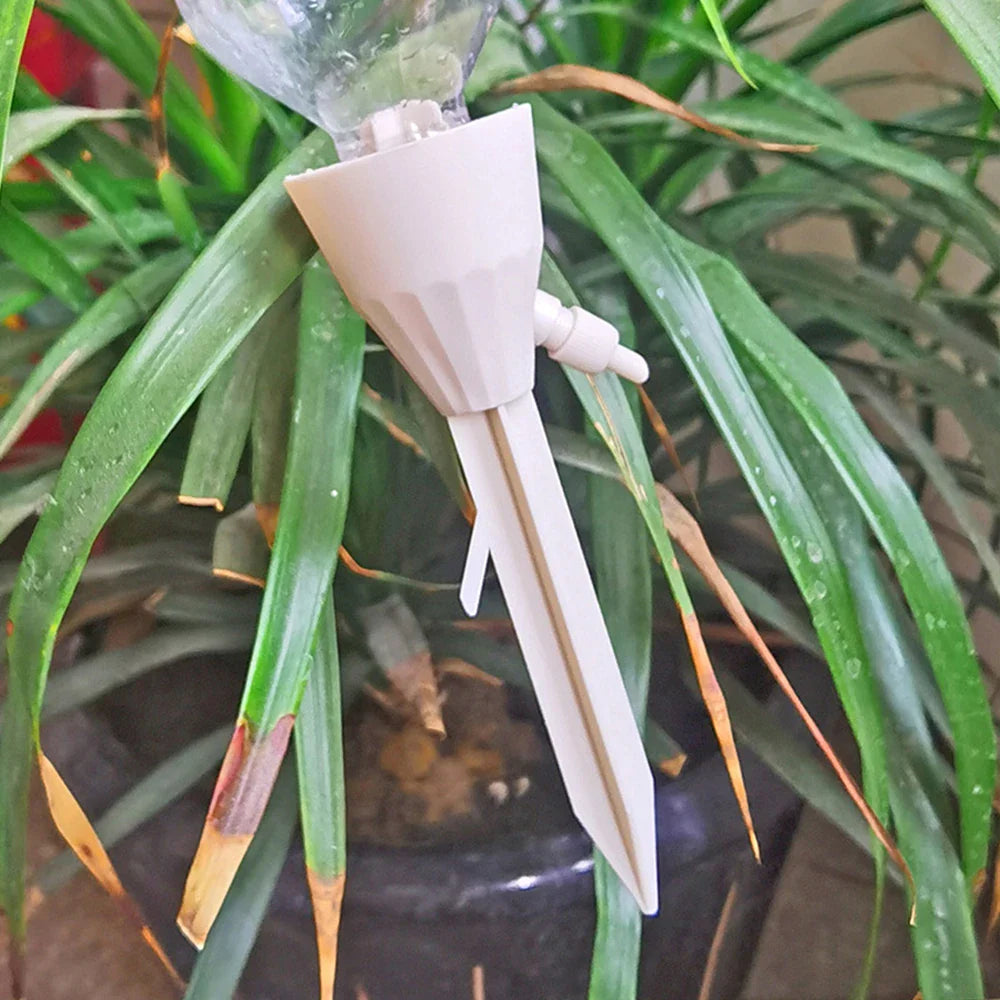 BowLift | Automatic Plant Watering System with Bottle Connection – Efficient Drip Irrigator for Plant Care