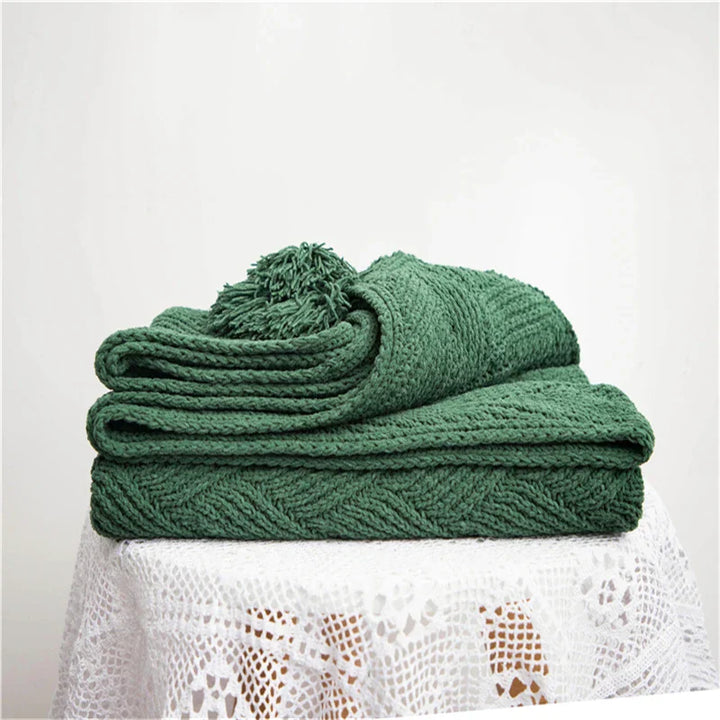 HeartCozy Blanket – Luxe Chenille Blanket with Heart Fringes Bowlift