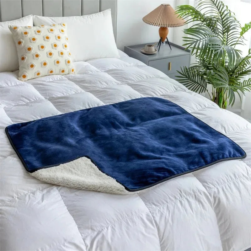 BowLift | Waterproof Pet Blanket PawProof | For Dogs & Cats | Cozy & Durable