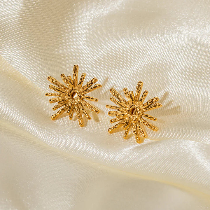 BowLift | Dainty Radial Shine Stud Earrings