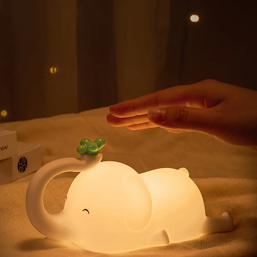 BowLift | LumiDum LED Night Light | Soft Silicone | 3 Brightness Levels | Portable & Rechargeable | 17.7 × 9.1 cm