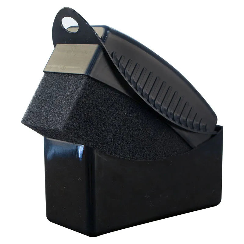 BowLift | Waxed And Oiled Sponge Brush