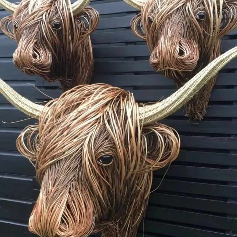 BowLift | Woven Willow Highland Cow Resin Home Décor Figurine