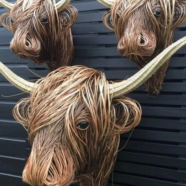 BowLift | Woven Willow Highland Cow Resin Home Décor Figurine
