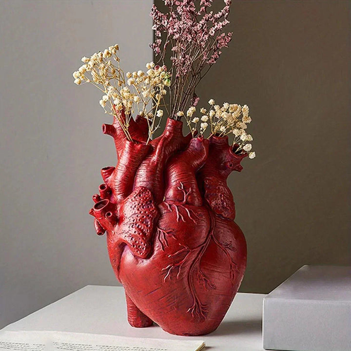 BowLift | LoveAura - Ceramic Heart-Shaped Vase