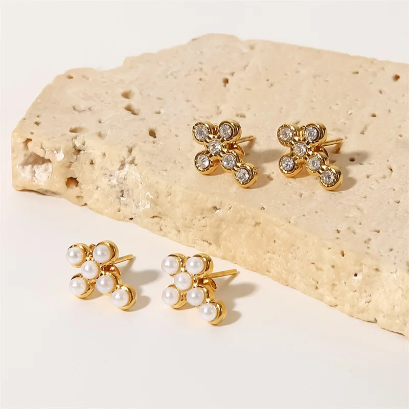 BowLift | Dainty Cross Stud Earrings