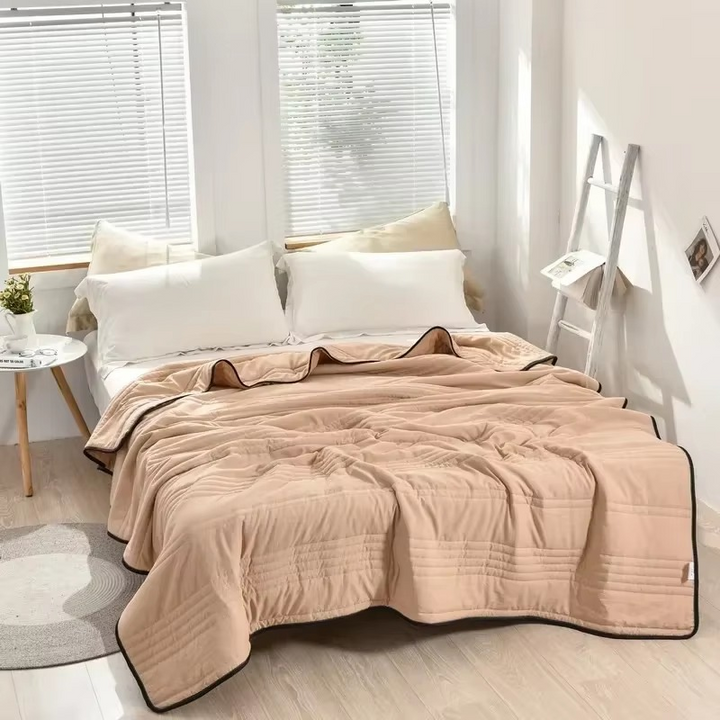 BowLift | Summer Lightweight Quilt Solid Color All Season Comforter for Double Bed