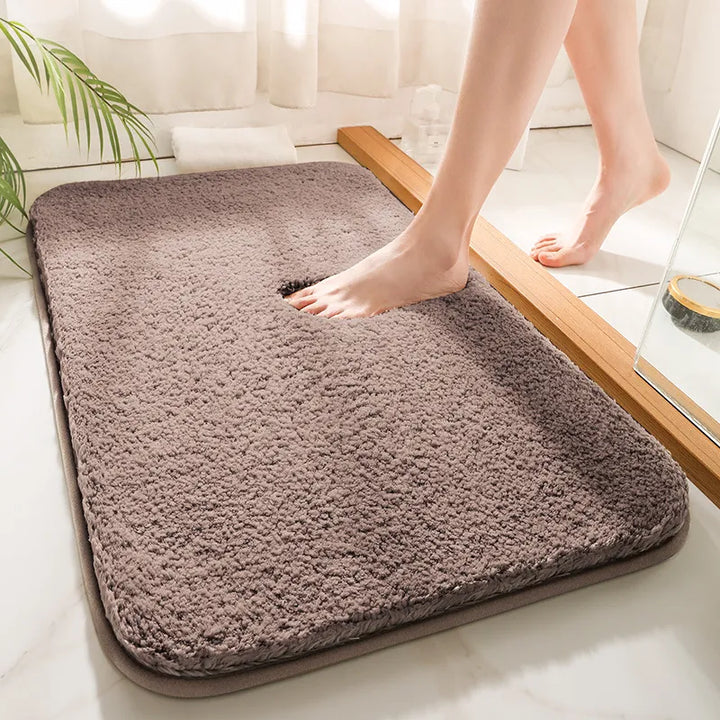 SoftStep Luxe Bath Mat – Extra Thick Microfiber Mat with Non-Slip and High Absorption | Bowlift