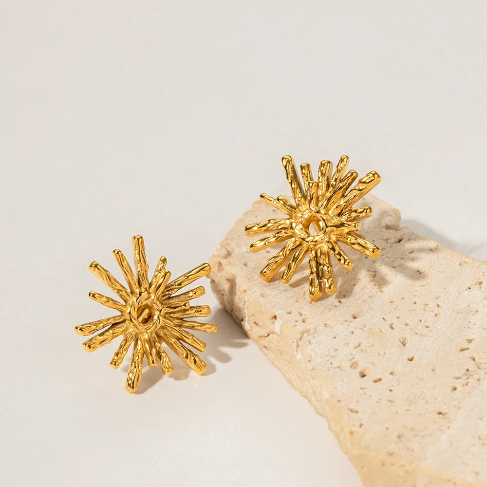 BowLift | Dainty Radial Shine Stud Earrings
