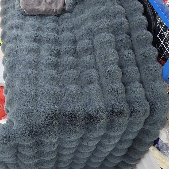 BowLift | Elegance of warmth on your sofa