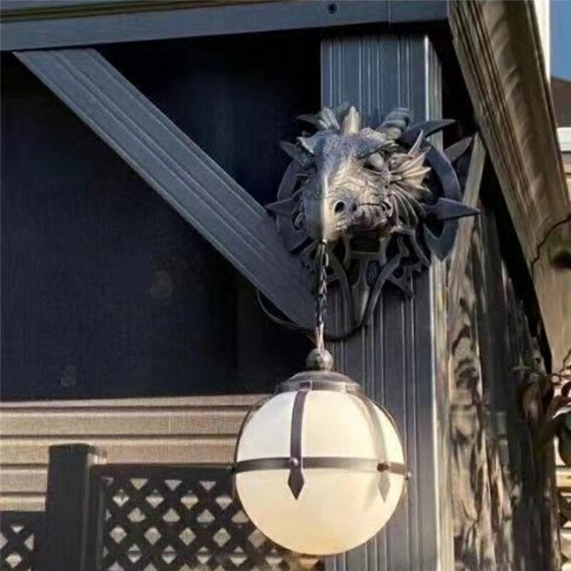 BowLift | LED Lantern with Dragon Head made of Resin for Unique Halloween Decoration