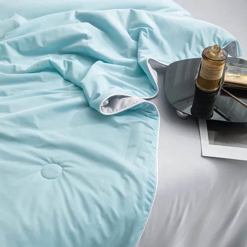 ChillLux Cooling Blanket | Double-sided cooling for warm nights | Bowlift